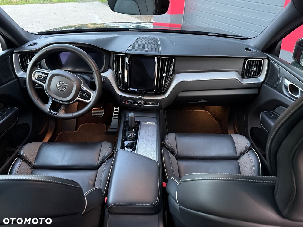 Volvo XC 60 B4 D Geartronic RDesign - 14