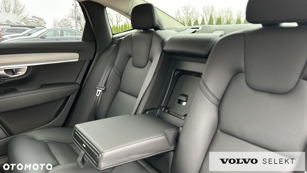 Volvo S90 - 17