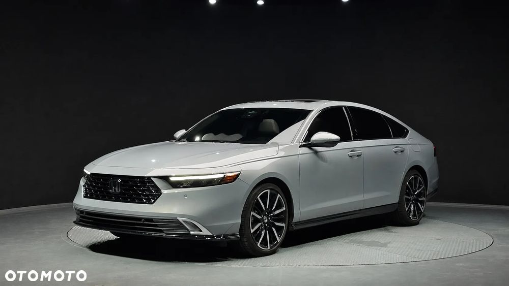 Honda Accord - 2