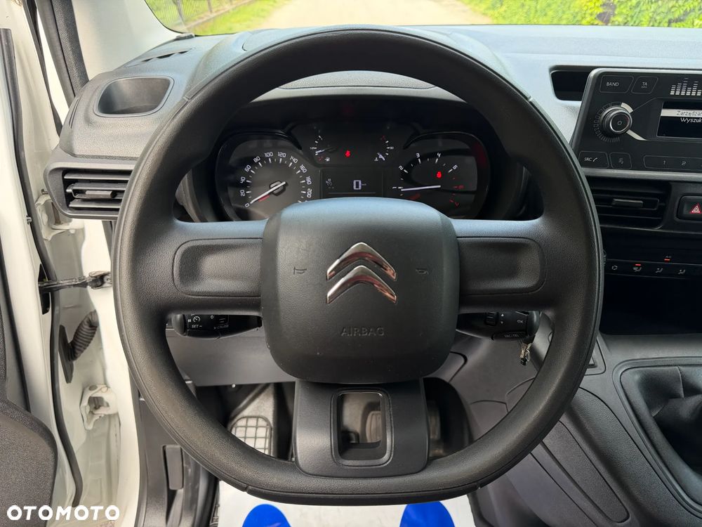Citroën BERLINGO - 25
