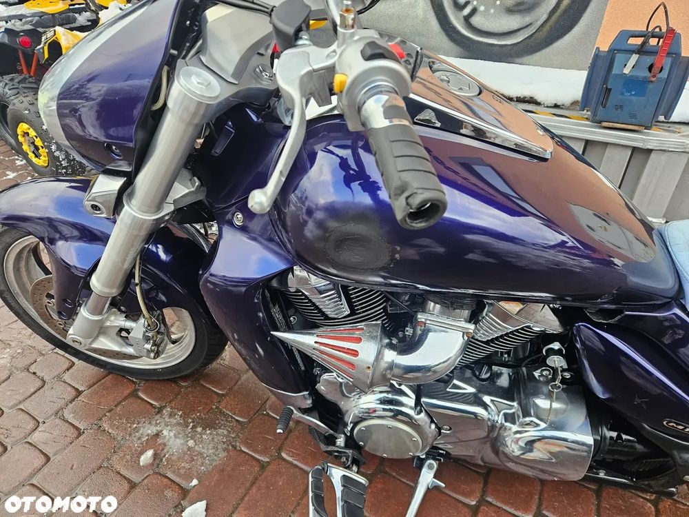 Suzuki VL 1500 Intruder LC - Boulevard C90 - 3