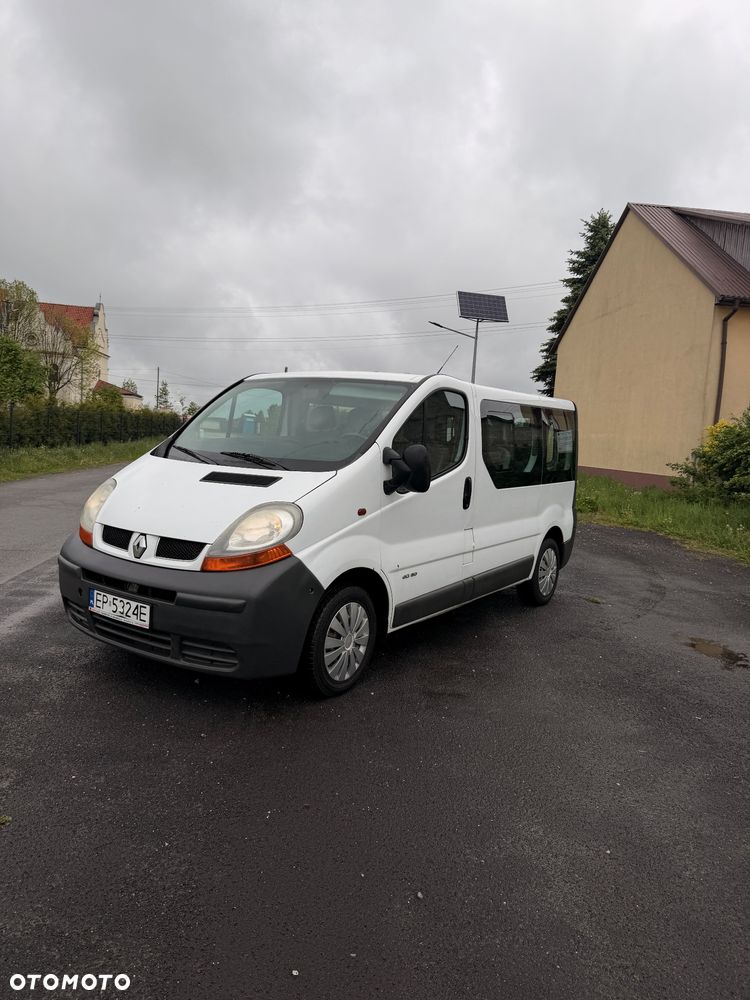 Renault Trafic 1.9 dCi Passenger Privilège - 3