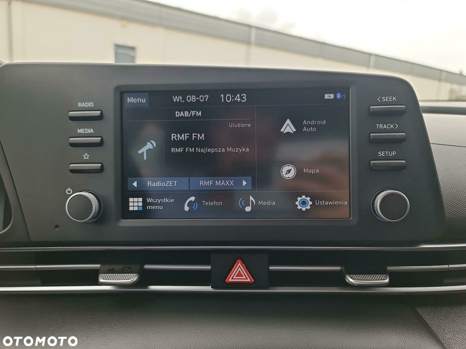 Hyundai Elantra 1.6 Smart CVT - 20