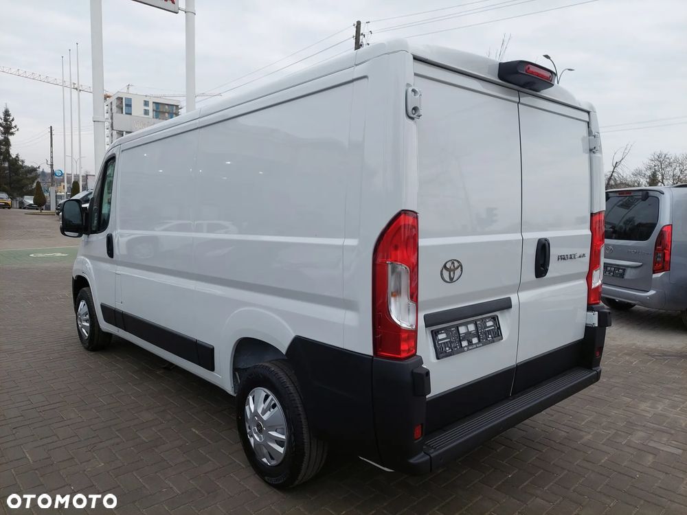 Toyota Proace MAX - 11