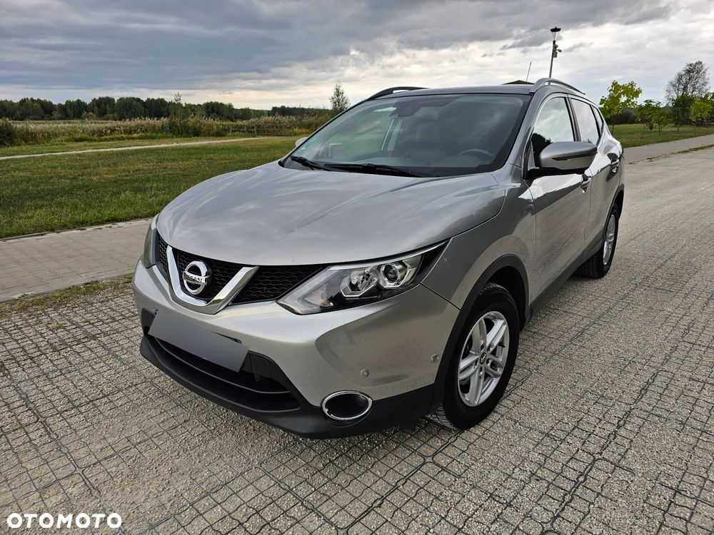 Nissan Qashqai 1.6 dCi Xtronic TEKNA+ - 8