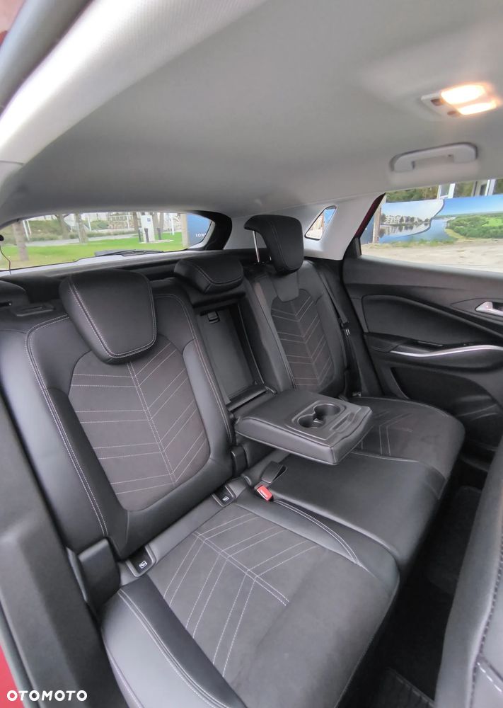 Opel Grandland 1.2 T GS Line S&S - 27