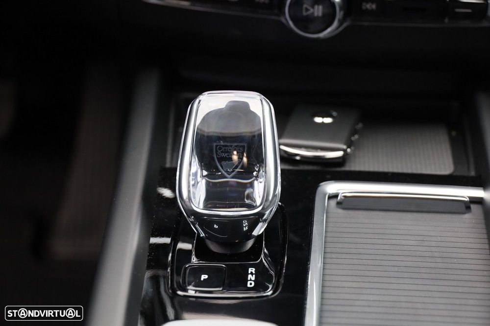 Volvo XC 60 2.0 T6 PHEV Black Edition AWD - 20