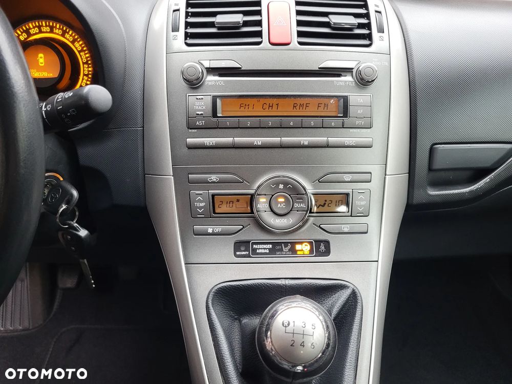 Toyota Auris 1.6 Edition - 17