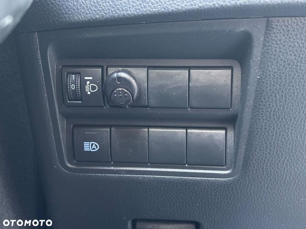 Toyota Yaris - 28