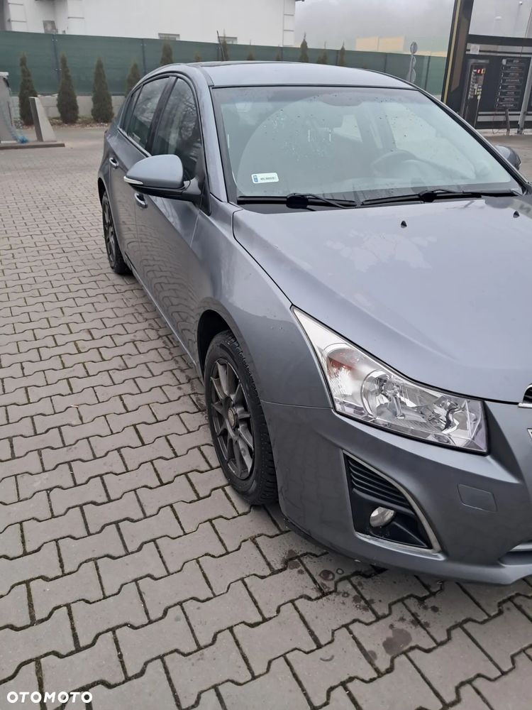 Chevrolet Cruze 1.8 LTZ+ - 5