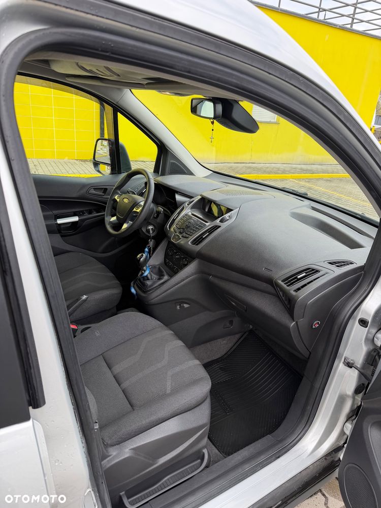 Ford Tourneo Connect 1.5 TDCi Start-Stop Titanium - 15