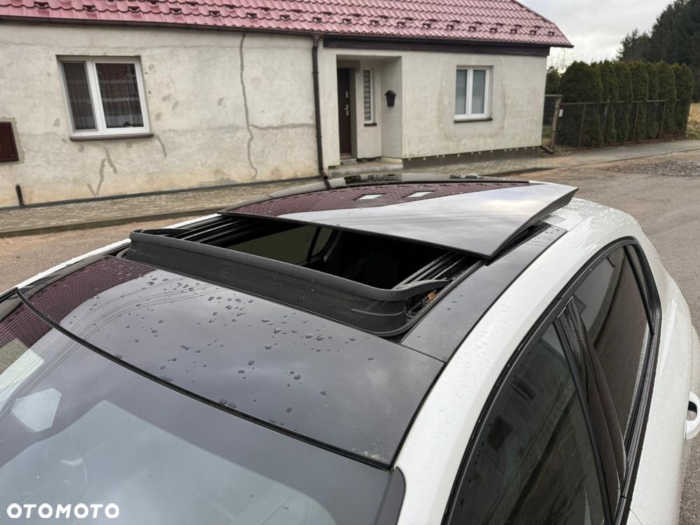 Peugeot 308 1.2 PureTech GPF GT S&S EAT8 - 12