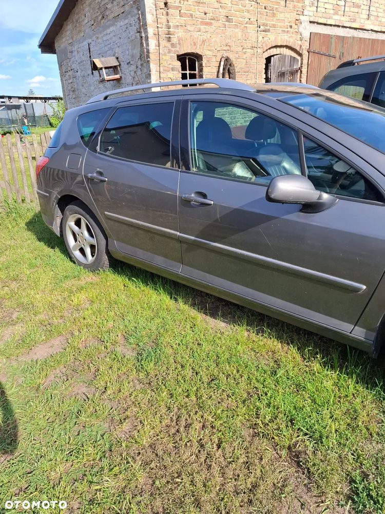 Peugeot 407 HDi 135 JBL - 2