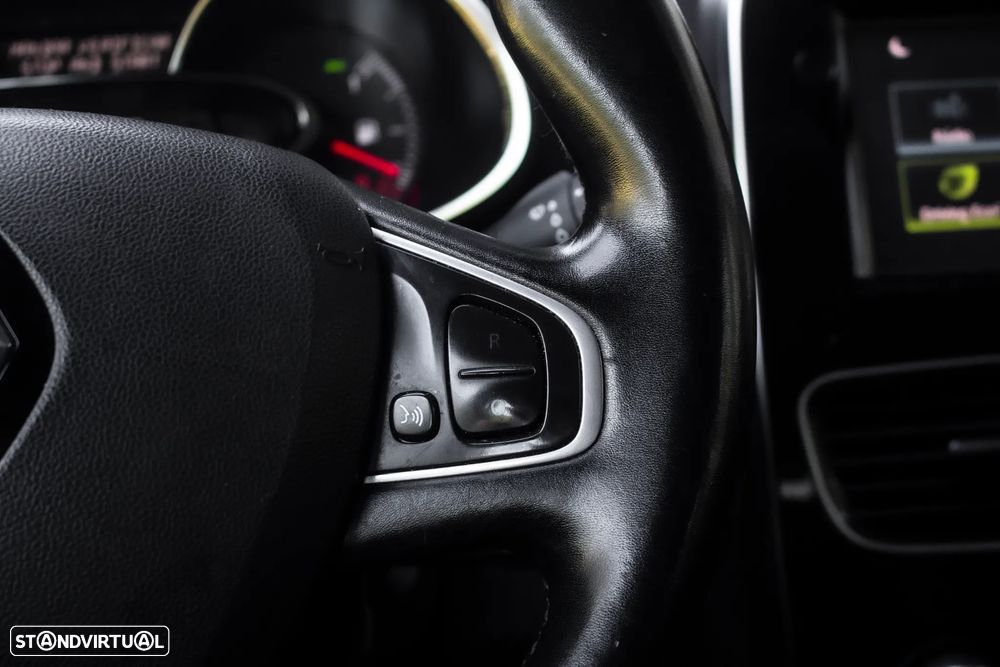 Renault Clio Sport Tourer 1.5 dCi Confort - 10