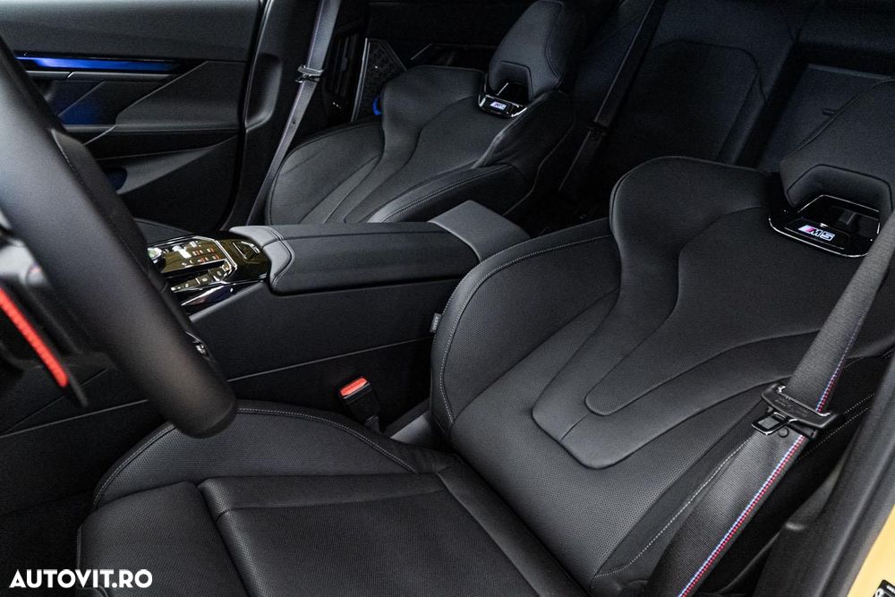 BMW M5 xDrive AT PHEV - 11