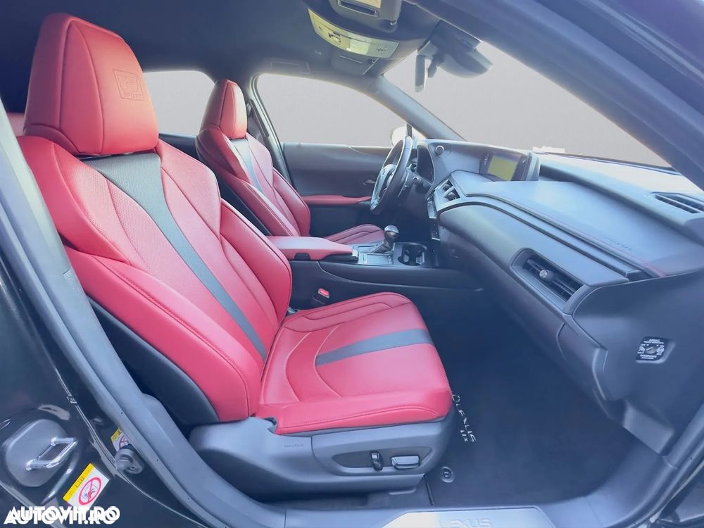 Lexus UX 250h F SPORT - 21