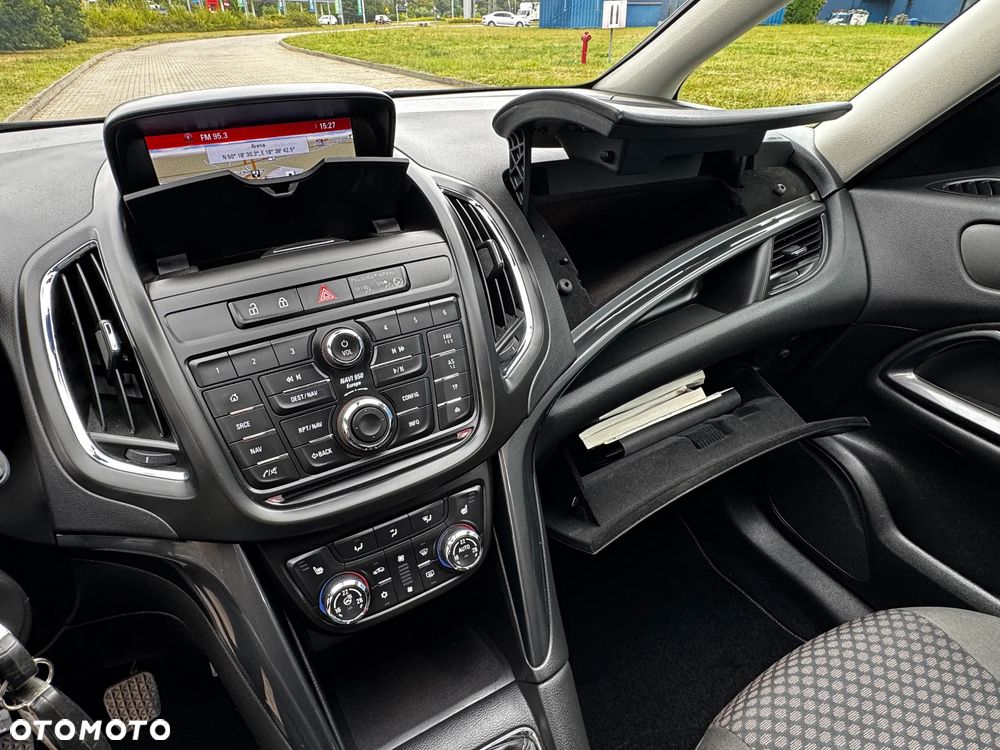 Opel Zafira 1.4 Turbo (ecoFLEX) Start/Stop Business Innovation - 35