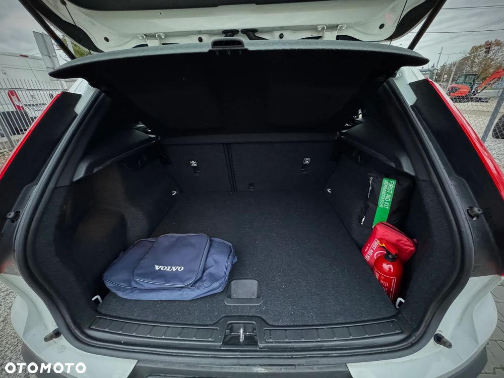 Volvo XC 40 - 11