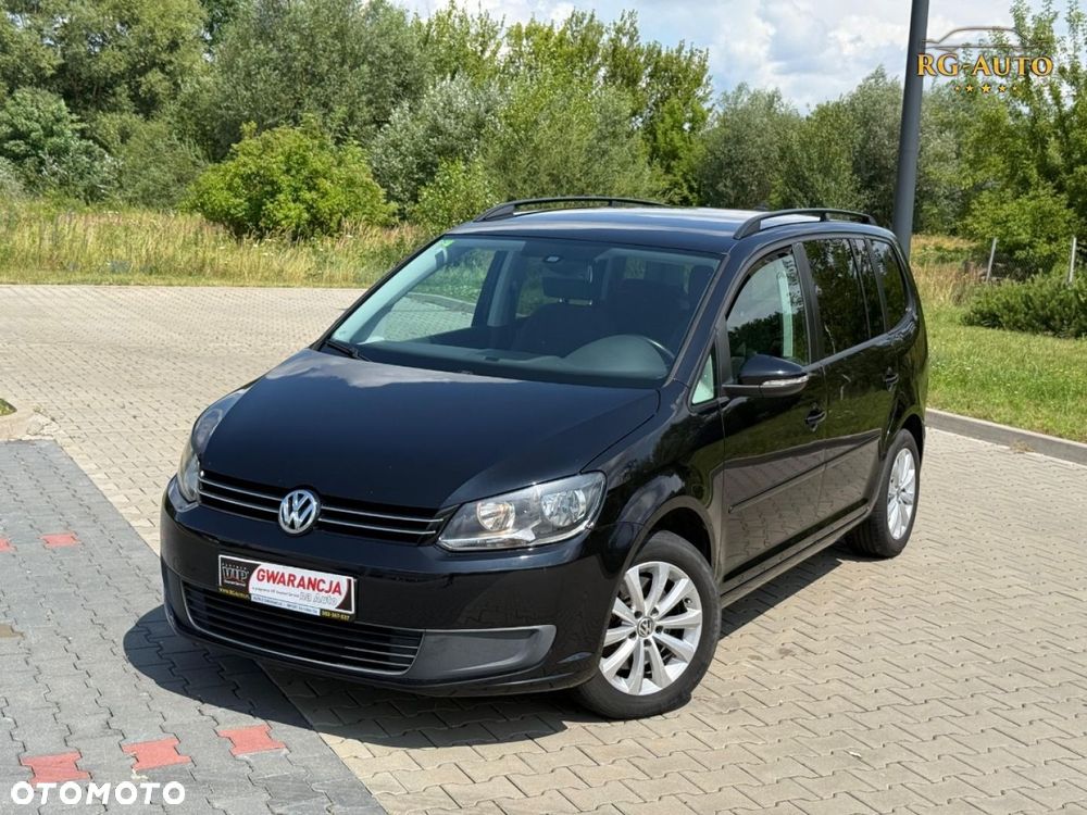 Volkswagen Touran - 16