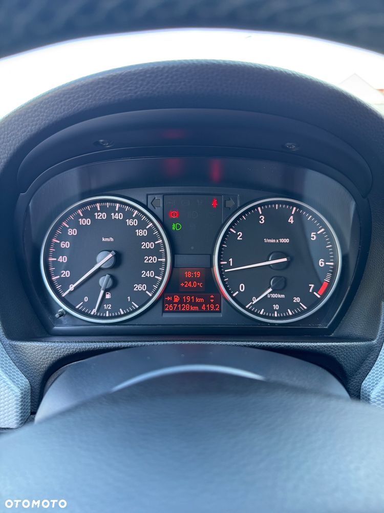 BMW Seria 3 318i Edition Sport - 20