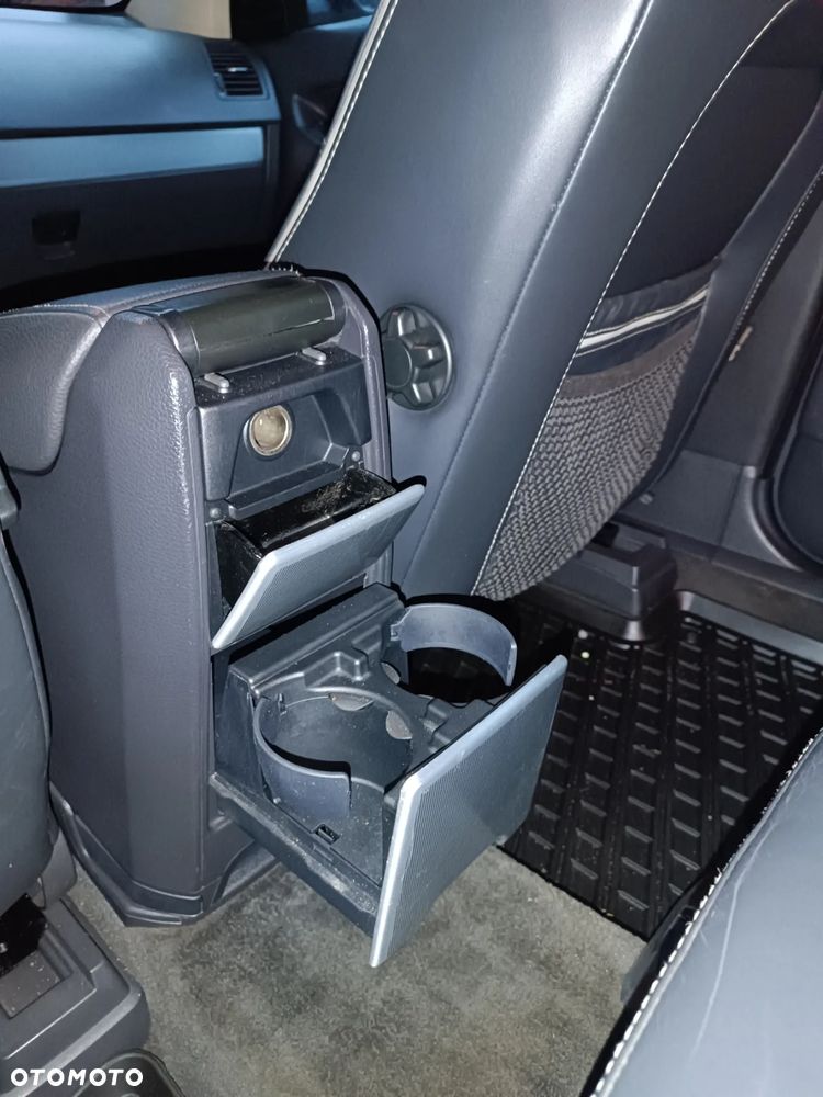 Volvo XC 90 D5 AWD R-Design - 30