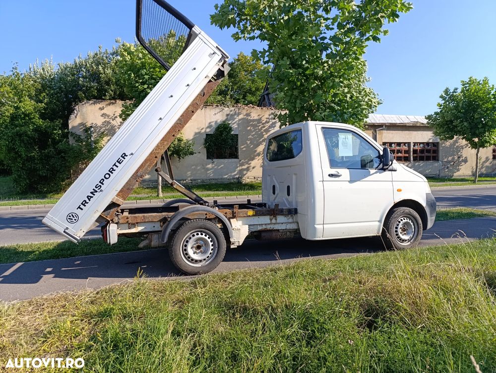 Volkswagen Transporter - 1