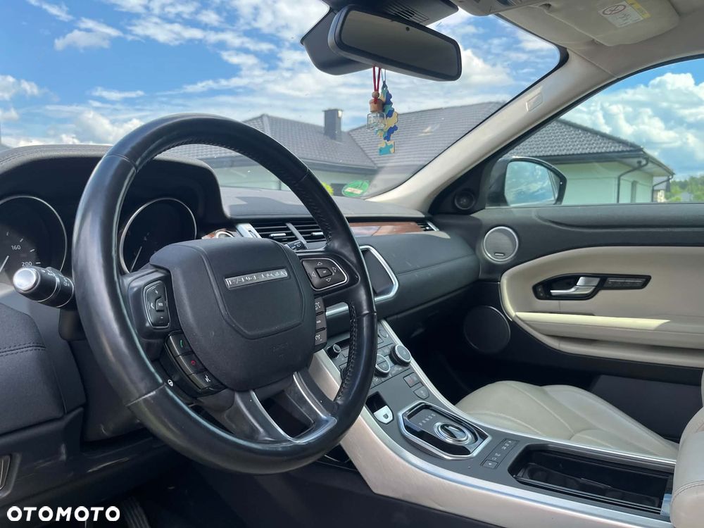 Land Rover Range Rover Evoque 2017 photo 4