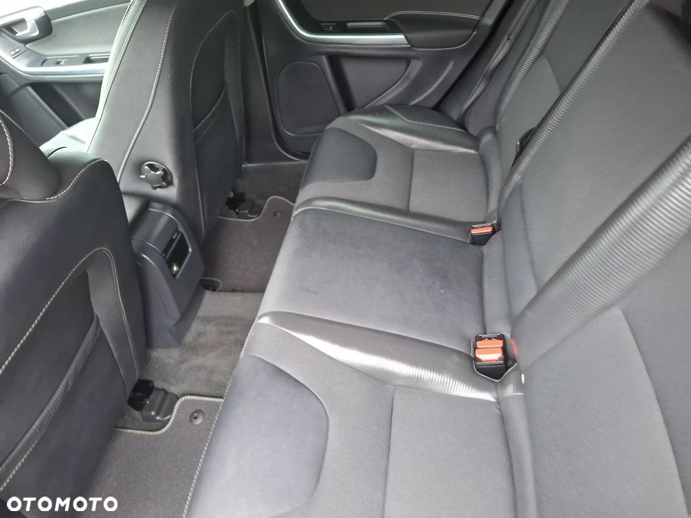 Volvo V60 D4 RDesign - 15