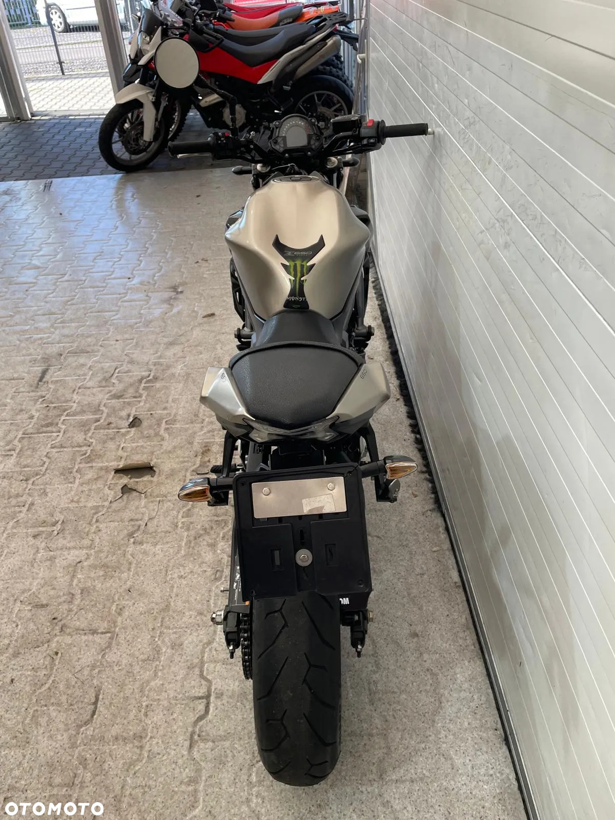Kawasaki Z 650 - 23