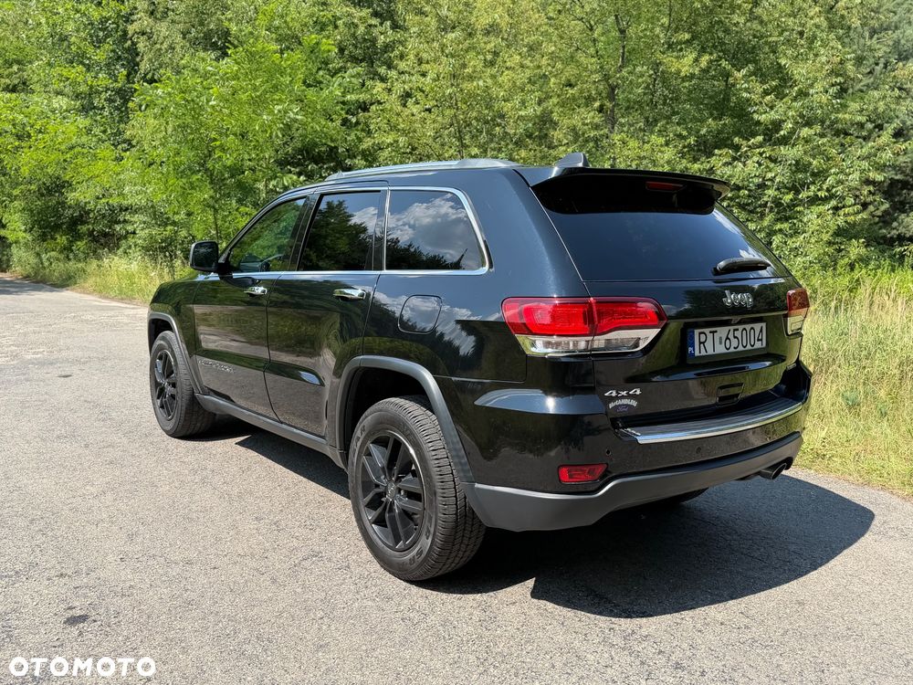 Jeep Grand Cherokee - 8
