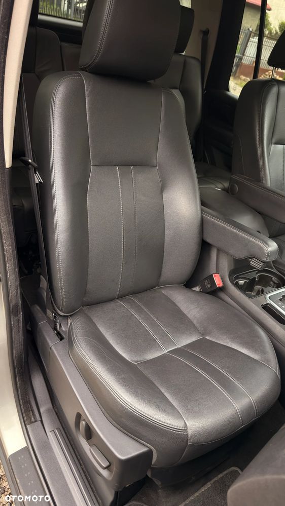 Land Rover Discovery 3.0 TD V6 HSE - 33