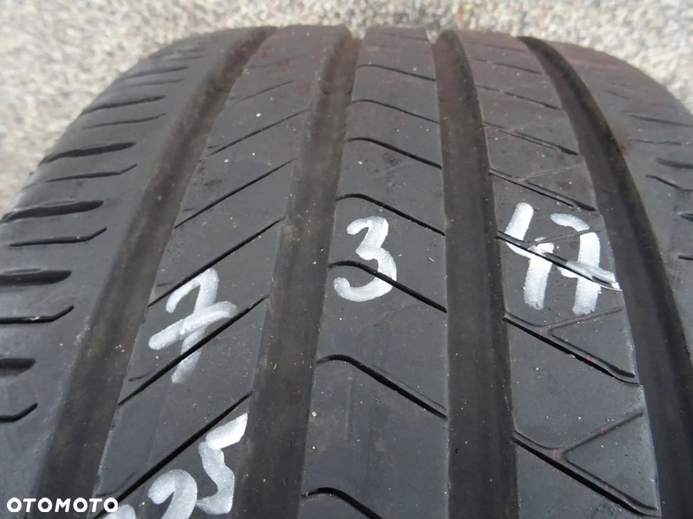 225/40/R18 92Y EV Extra loud Barum Bravuris 6 - 9