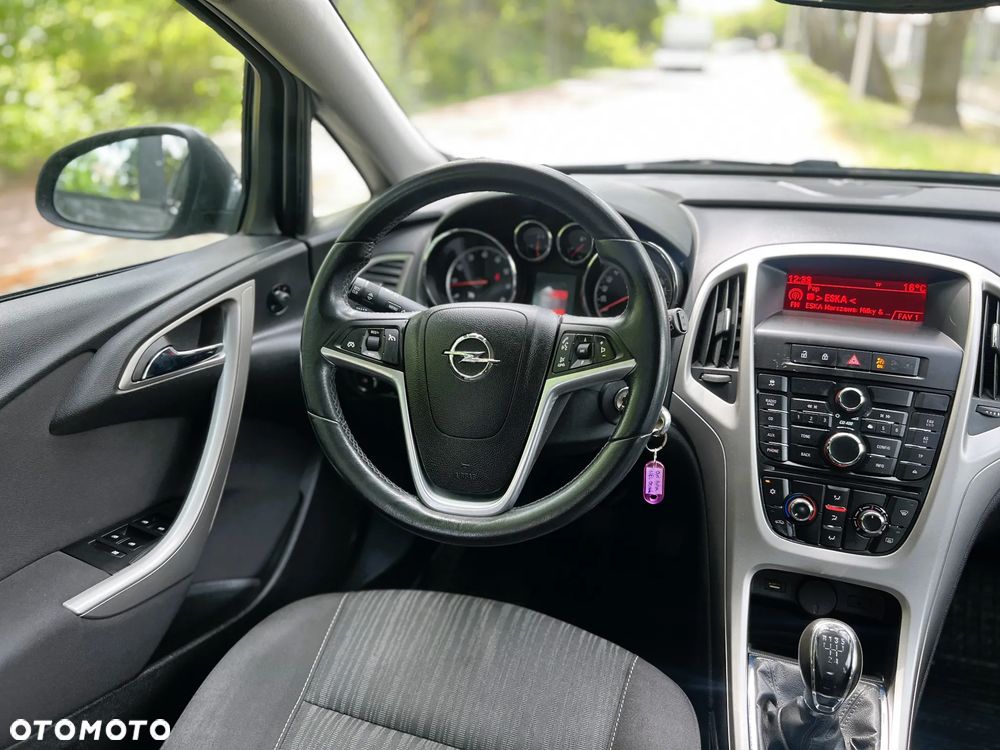 Opel Astra - 16