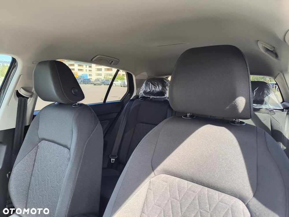 Volkswagen Golf - 14