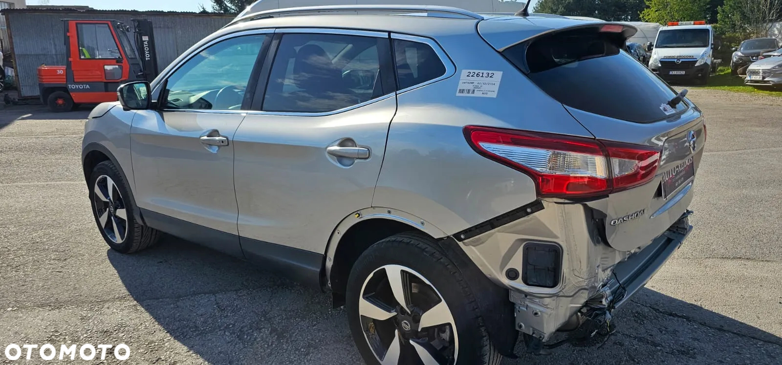 Nissan Qashqai 1.5 dCi N-Connecta EU6 - 6