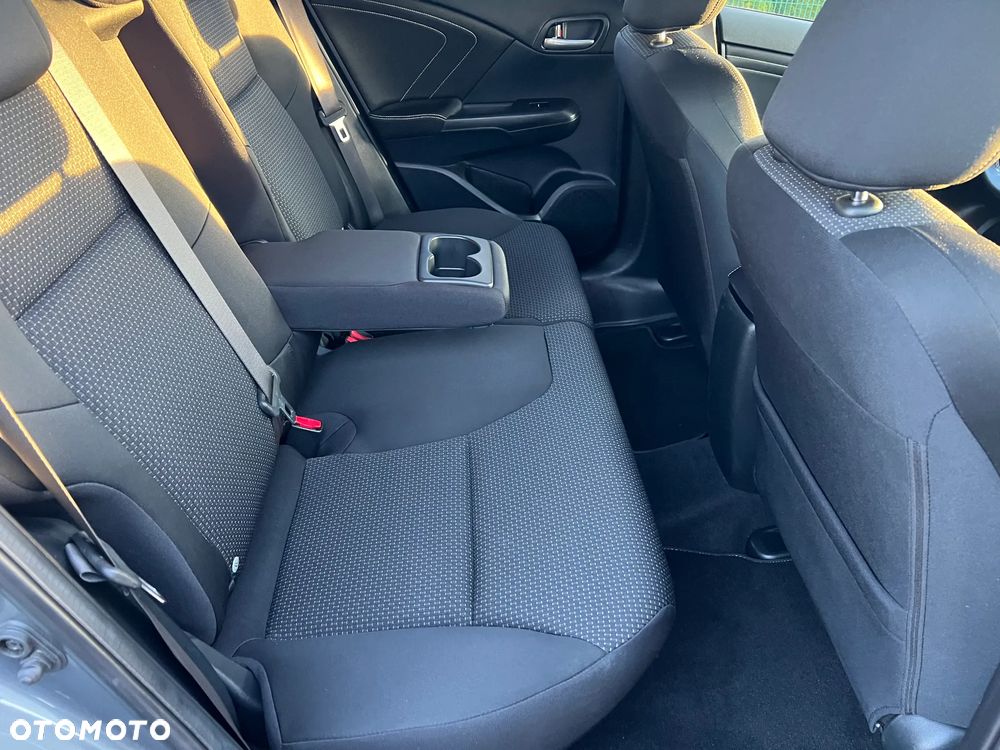 Honda Civic 1.8 i-VTEC Automatik Sport Black Edition - 33