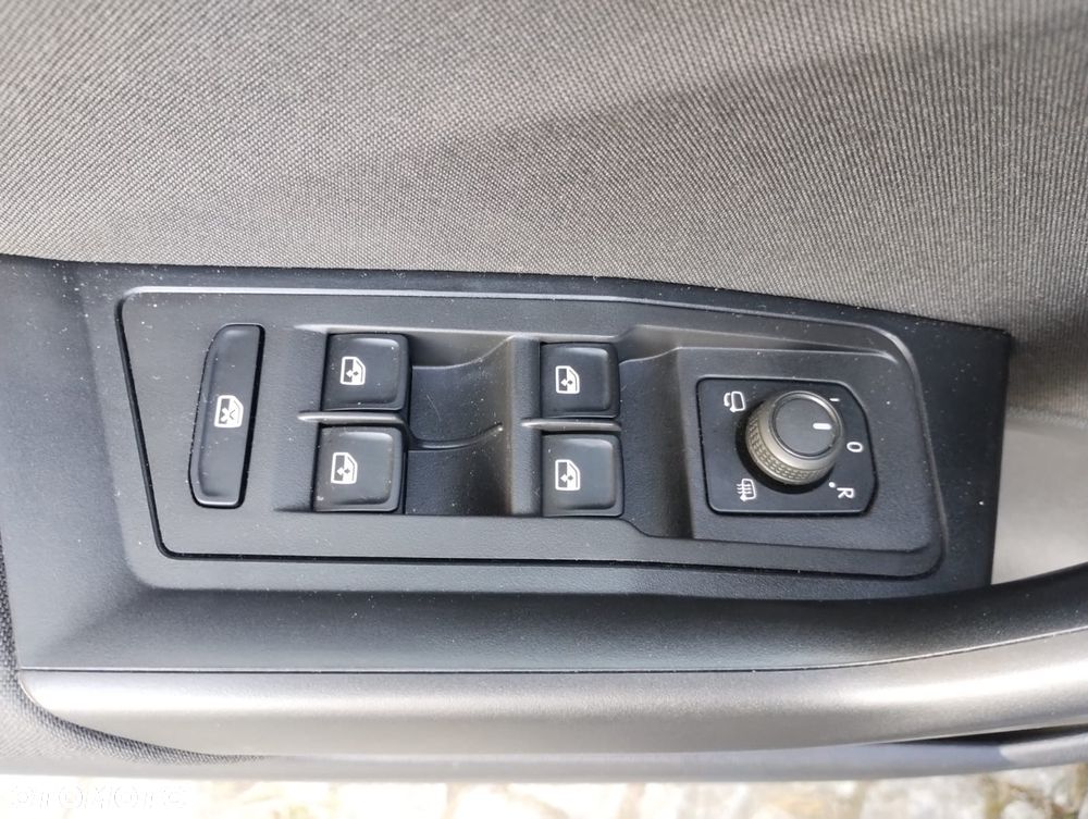 Volkswagen T-Roc 1.5 TSI Life Plus DSG - 16