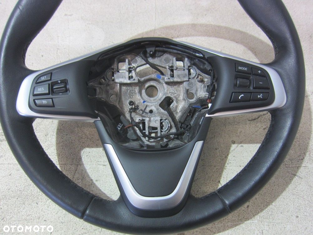 BMW X1 F48 F45 KIEROWNICA SKÓRZANA SKÓRA 6860358 32306860358 - 3