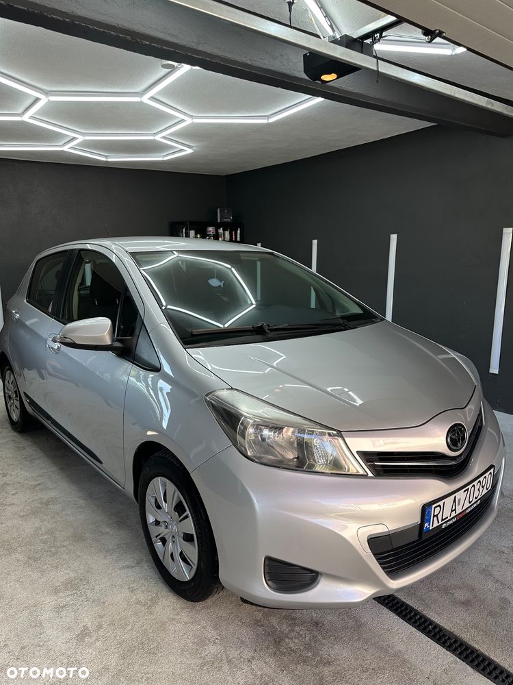Toyota Yaris 1.0 Active - 11