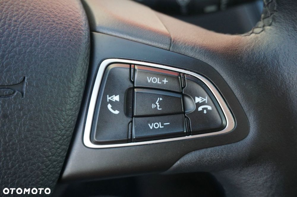 Ford Kuga 2.0 TDCi 2x4 Cool & Connect - 15