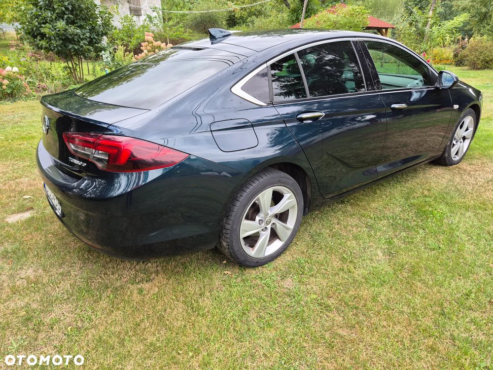 Opel Insignia - 11