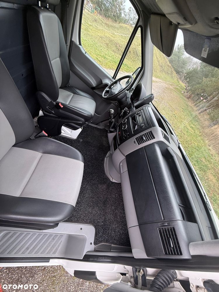 Volkswagen Crafter - 38