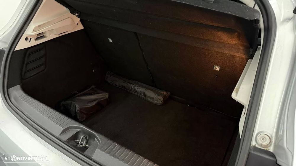 Renault Clio 1.0 TCe Evolution - 12