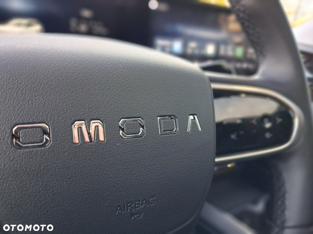 Omoda E5 - 22