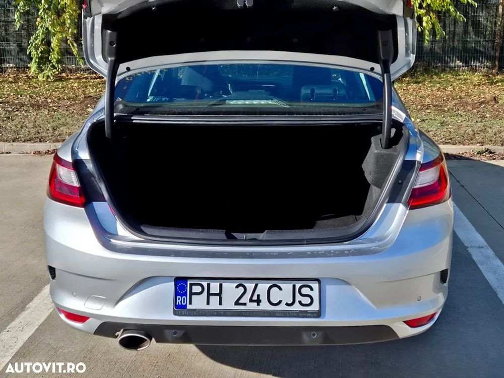 Renault Megane Blue dCi EDC Zen - 11