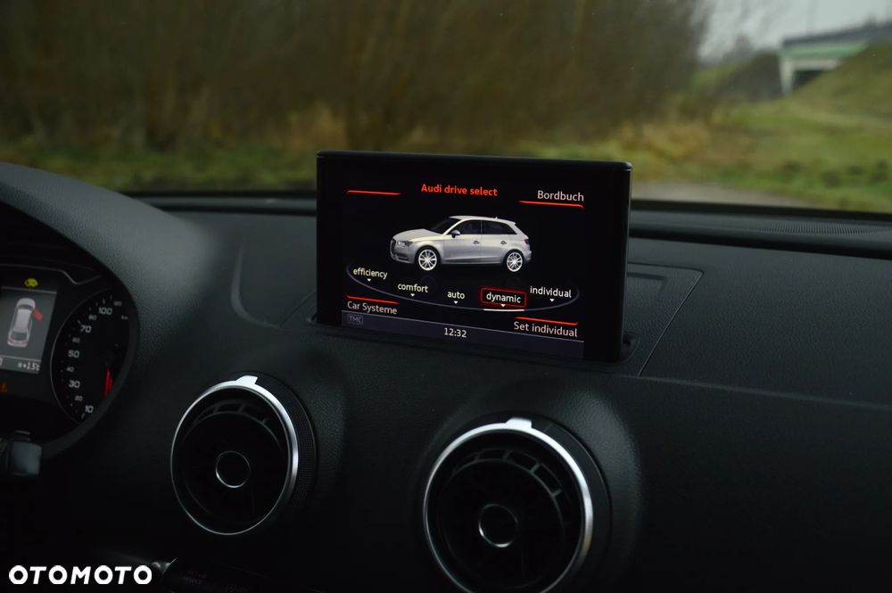 Audi A3 Sportback - 33