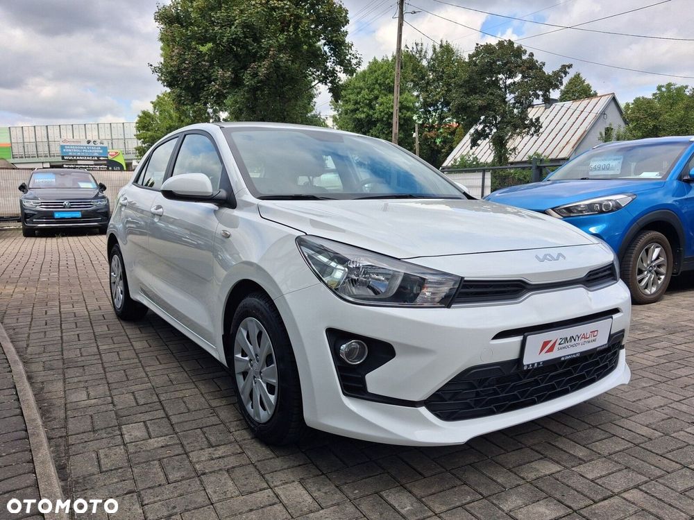 Kia Rio - 27