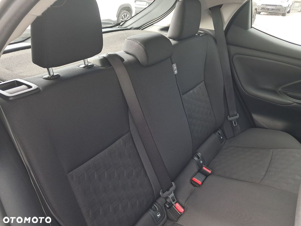 Toyota Yaris 1.5 Active - 17