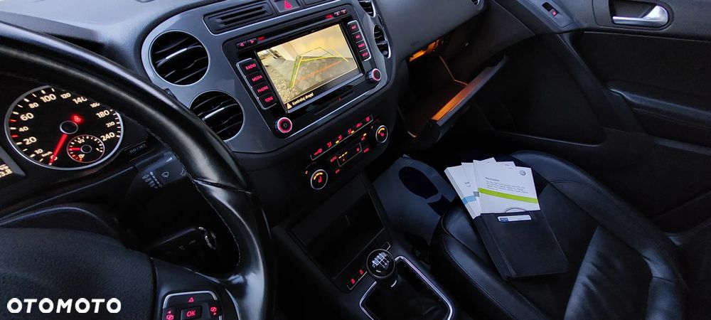 Volkswagen Tiguan 1.4 TSI BlueMotion Technology Exclusive - 29