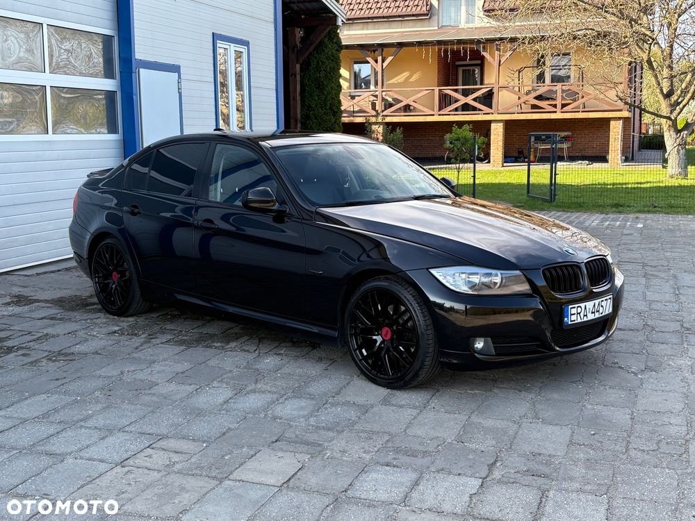 BMW Seria 3 318d - 4